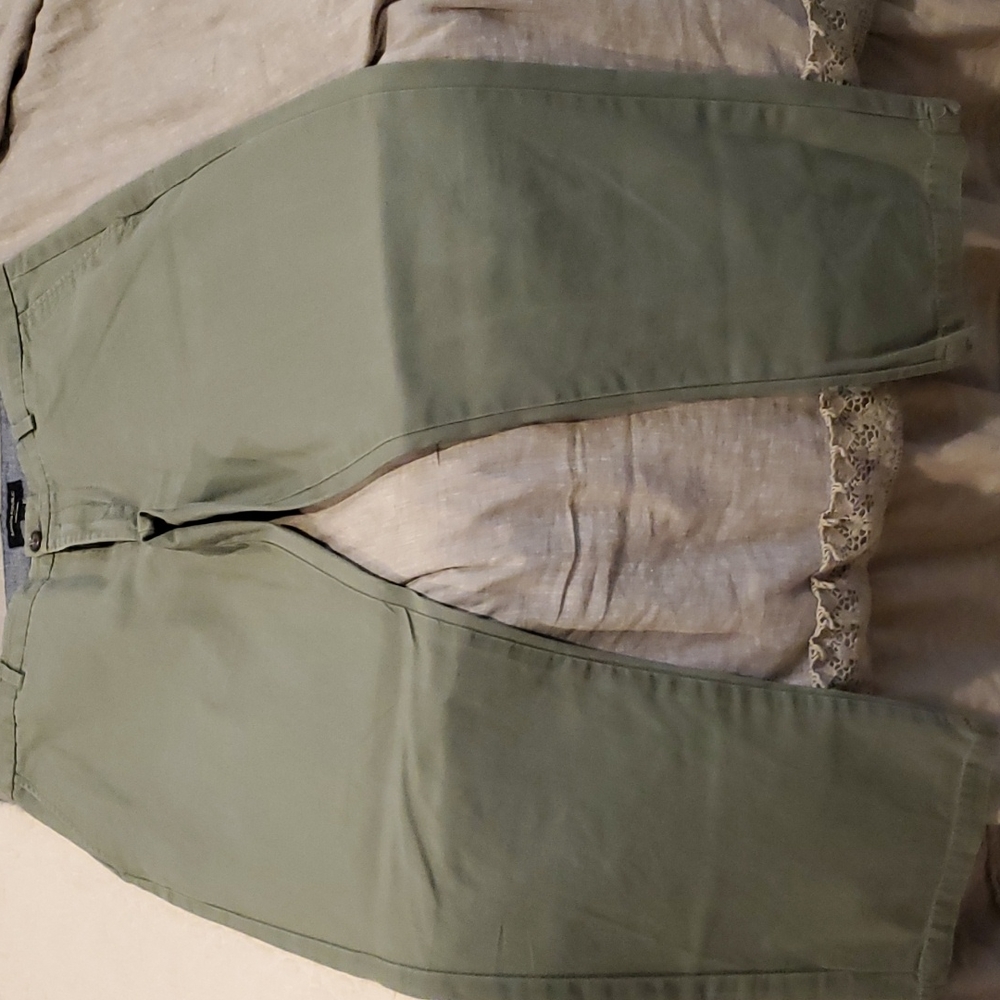 Banana Republic Chino Pants